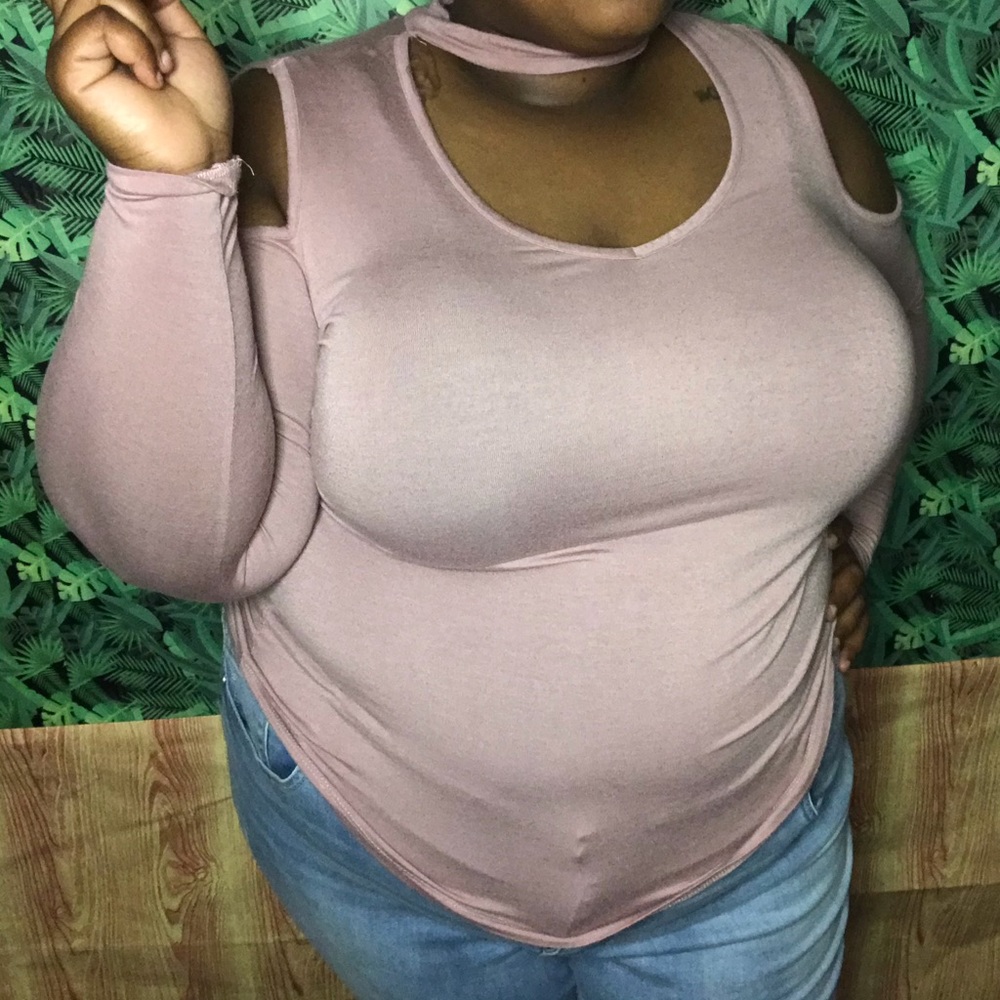 Long sleeved blush top